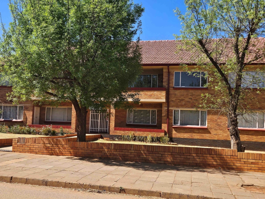 To Let 1 Bedroom Property for Rent in Adamayview North West